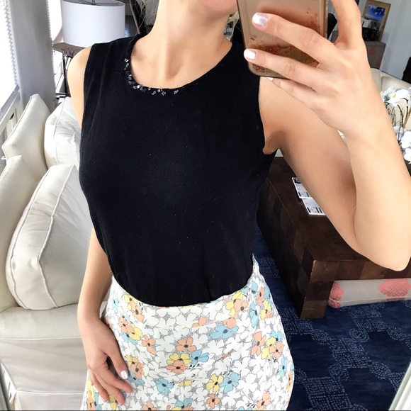 Basic Black Sleeveless Top w/Sequin Detail… - Picture 2 of 6